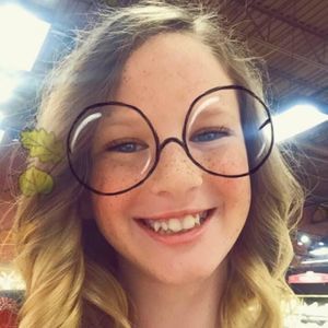 Meet your Posher, Riley